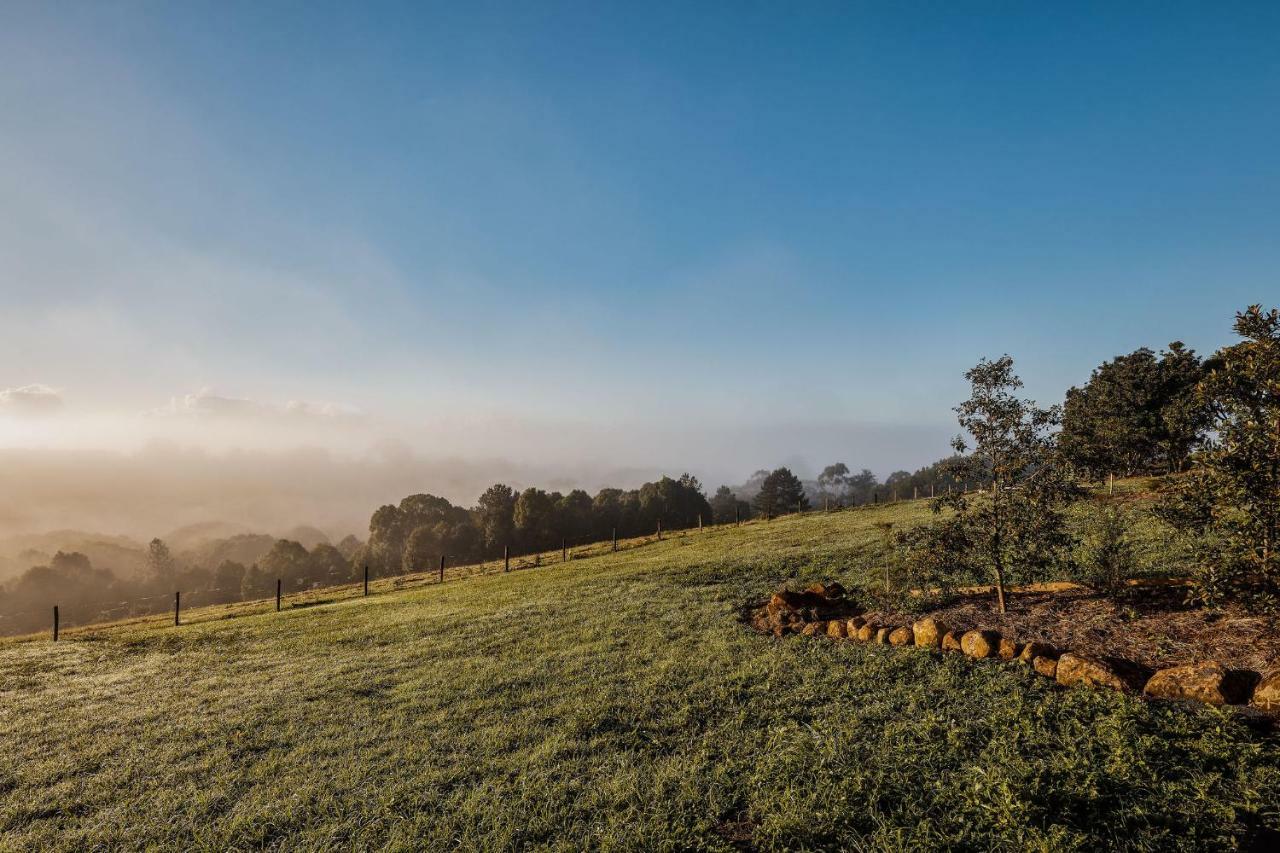 99 Acres Bangalow Retreat Exterior photo